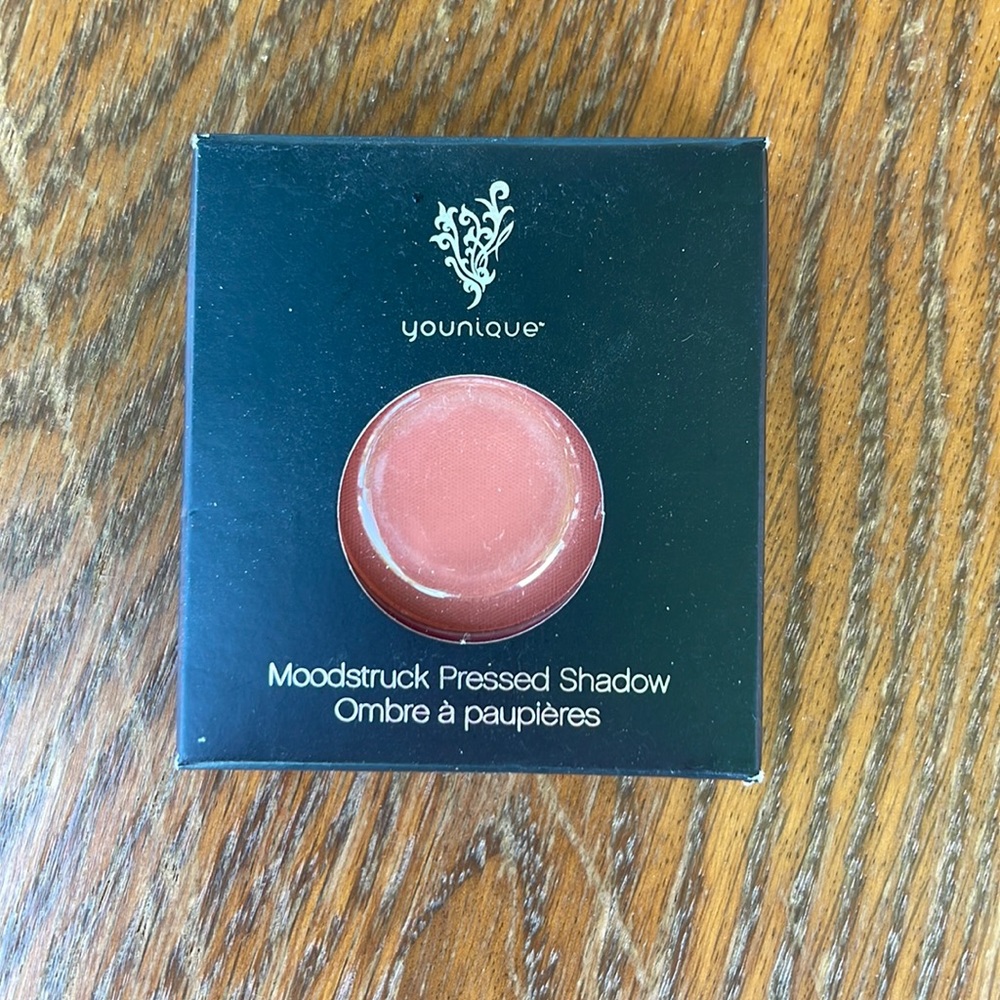 Younique Eyeshadow
